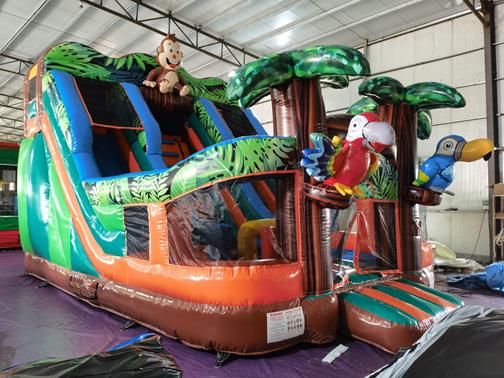 Inflatable slide - Jungle - 7m x 5m inflatable slide bouncy castle