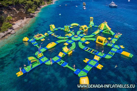 Floating inflatable waterpark 20 inflatable slide bouncy castle