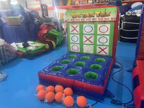 Dekada Inflatables